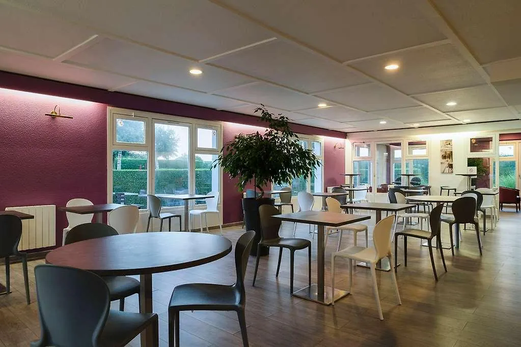 酒店 圣马丁德斯查 Og Morlaix Ouest酒店
